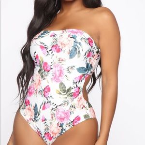 One piece bathing suit
